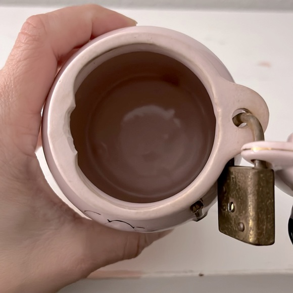 COPY - VINTAGE PENNY SAVER BANK IN MINT CONDITION - Picture 6 of 8